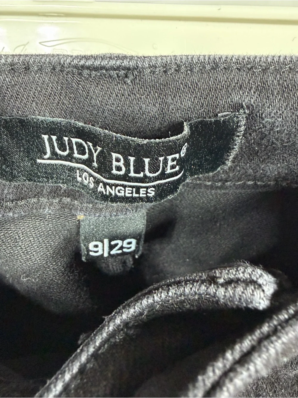 Judy Blue Black High Rise Skinny Jeans Stretchy Distressed Raw Hem